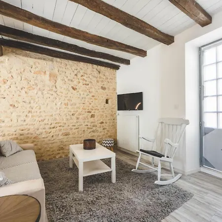 Le Du Manoir 度假居 Montamisé