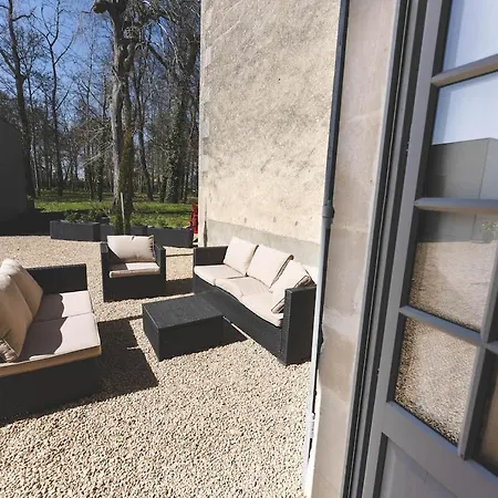 Le Du Manoir