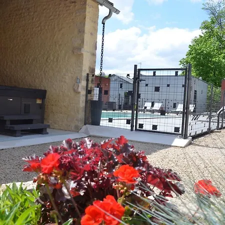 Le Du Manoir Сasa de vacaciones