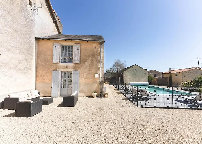 Сasa de vacaciones Le Du Manoir *