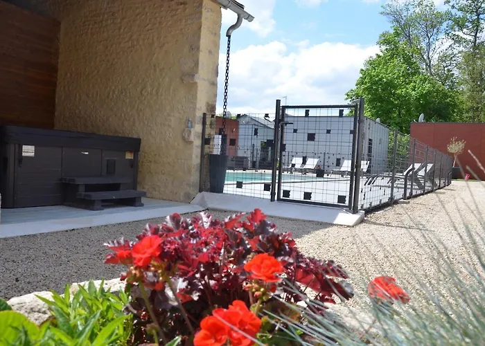 Le Du Manoir Hébergement de vacances